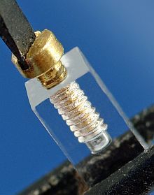 We produce 3D glass parts with very high precision We produce 3D glass parts with very high precision like a M1 threaded hole.